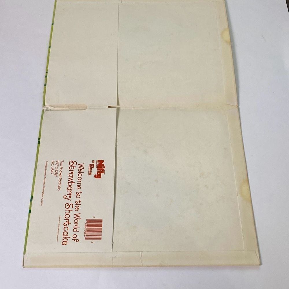 Lot of 6 Strawberry Shortcake pocket folders 1980 St Regis - Picture 7 of 16